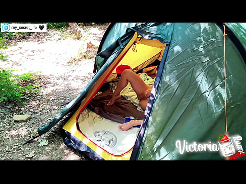 ❤️ Gefilmd op camera Gepassioneerd aftrekken Vreemdeling in een tent ❤️❌  Sex at porn nl.cutebento.top ️❤